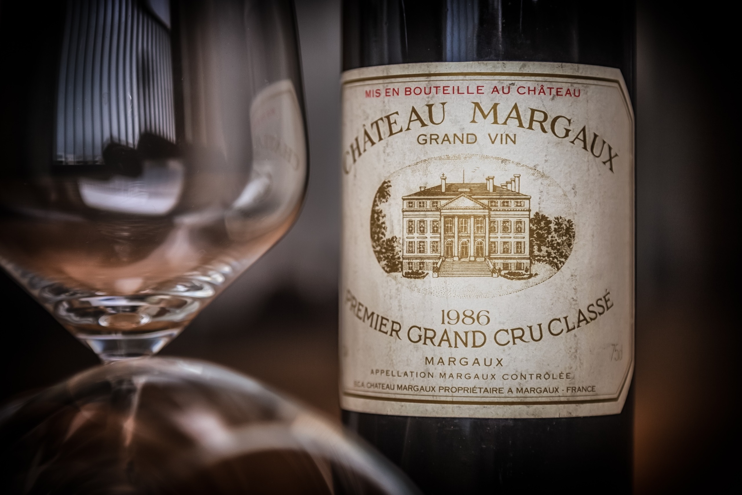 bottle of 1986 Margaux