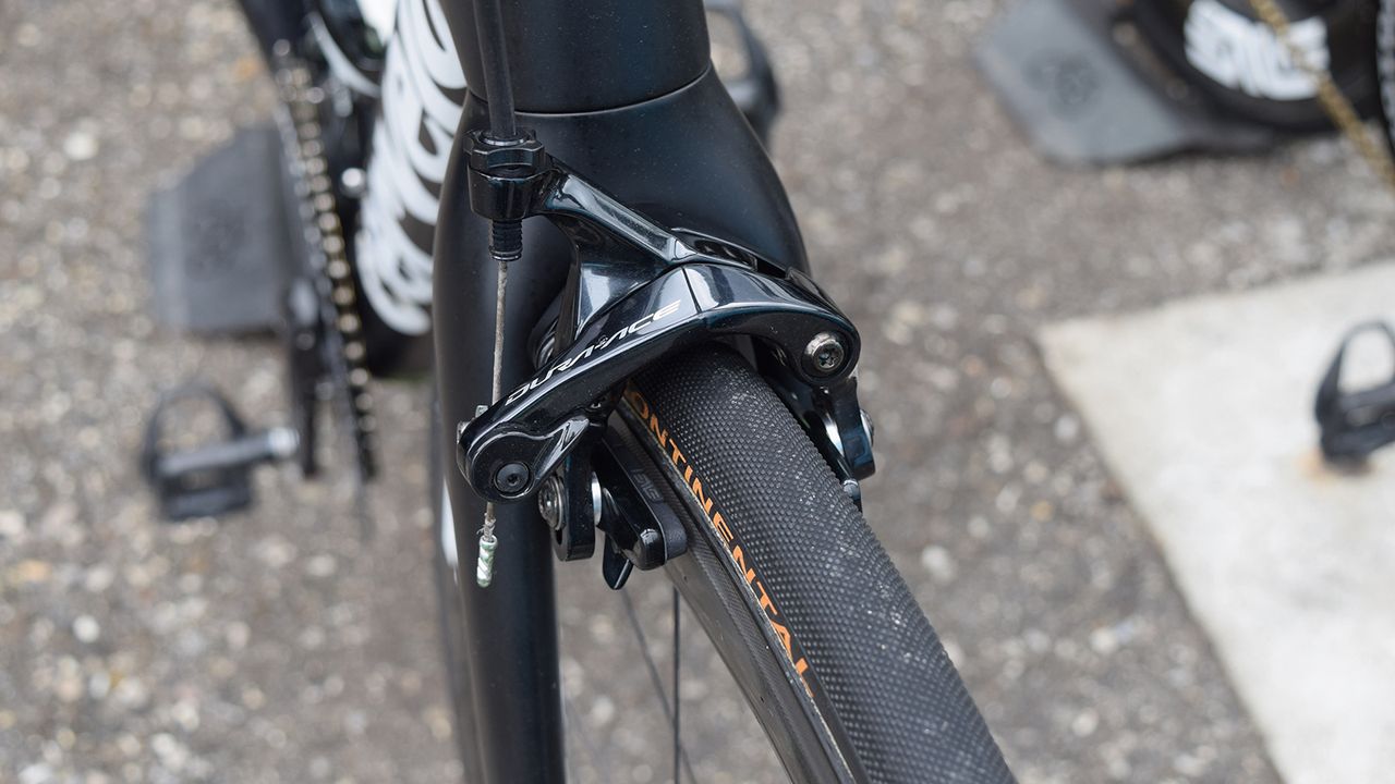 ENVE provides Dimension Data with carbon-specific brake pads to be used with their wheels