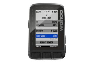 Wahoo ELEMNT light control