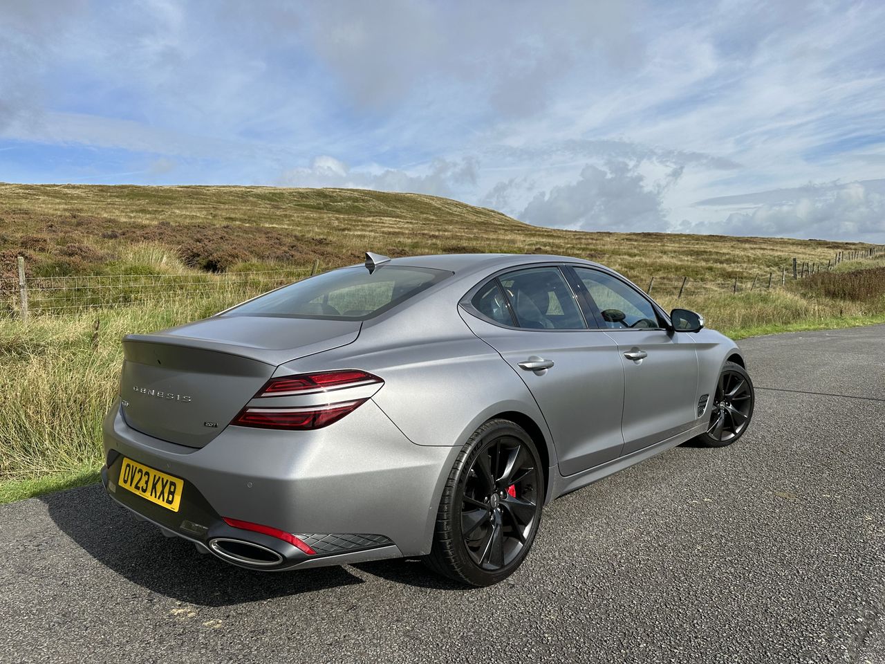 Genesis G70 exterior 1
