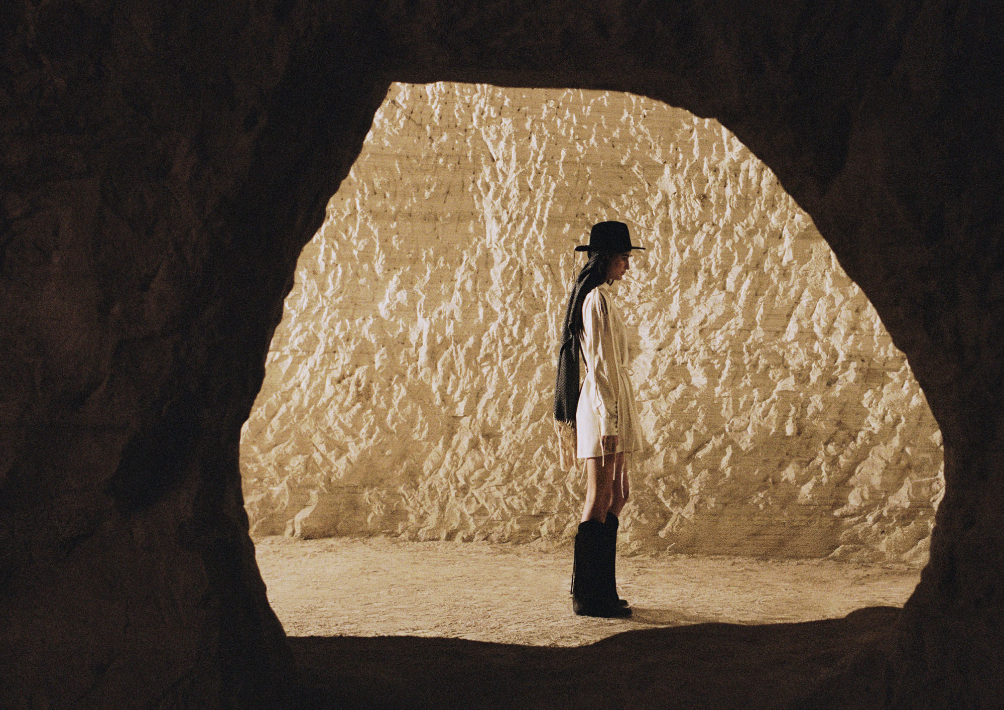 H&amp;amp;M x Lorena Saravia collaboration