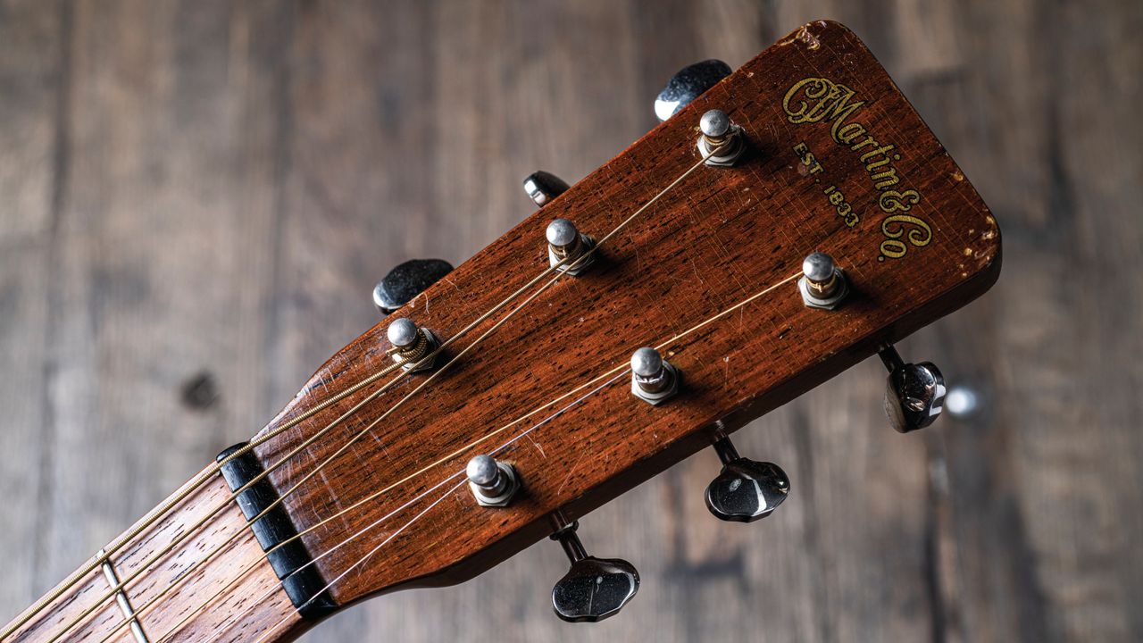 John Frusciante's 1940s Martin 00-15
