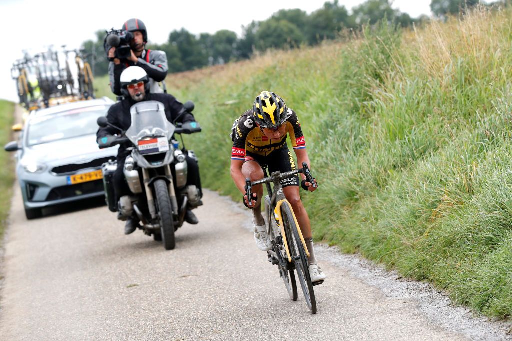 SWEIKHUIZEN NETHERLANDS AUGUST 28 Anouska Helena Koster of Netherlands and Team Jumbo Visma competes in the Breakaway during the 23rd Simac Ladies Tour 2021 Stage 4 a 1489km stage from Geleen to Sweikhuizen SLT2021 UCIWWT on August 28 2021 in Sweikhuizen Netherlands Photo by Bas CzerwinskiGetty Images
