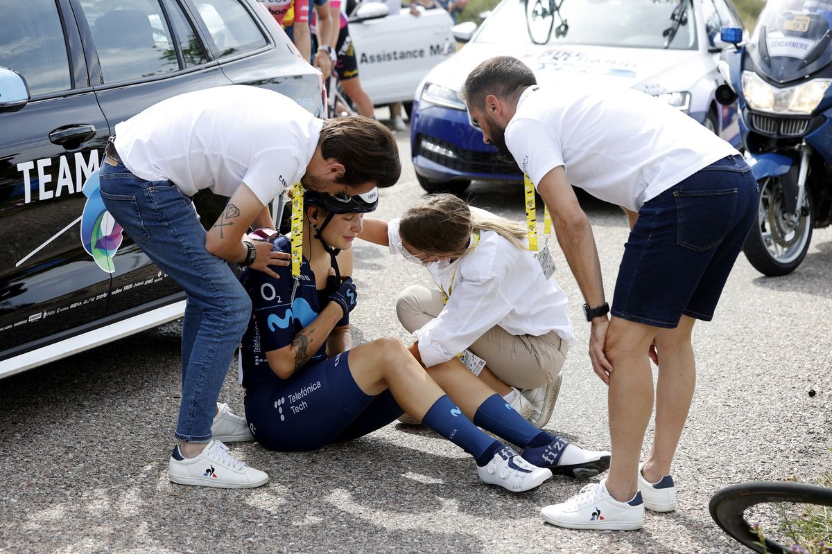 Tour de France Femmes 2022 1st Edition 5th stage Bar le Duc Saint Die des Vosges 1756 km 28072022 Crash Injury Emma Norsgaard DEN Movistar Team photo Luis Angel GomezSprintCyclingAgency2022