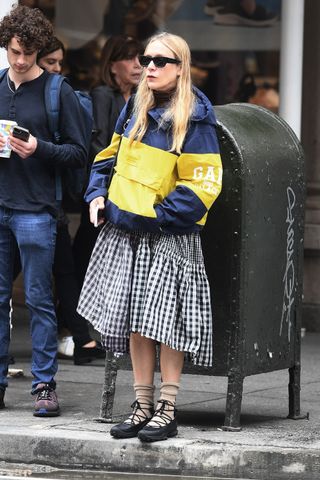 WYisSAFwizTCq8A3oxwMoY-320-80 أقنعني Suki و Chloë - مدربون ECCO هم من أكثر المدربين الأنيقة هناك