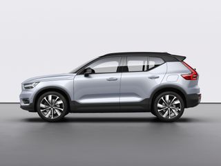 Volvo XC40 Recharge Side view