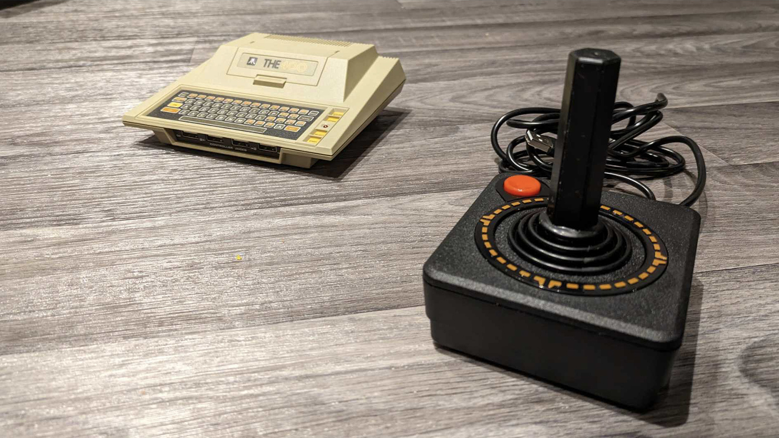 Atari 400 Mini review; a retro console and retro controller