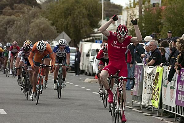 It's a hat trick of stages: Thomas Palmer (Drapac Porsche) makes it three stage wins on the tour in Merbein.
