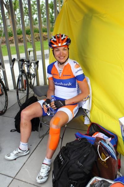 Patched up after two finish straight crashes during the stage race - Sarah Duester (Rabo Women) during the stage race - Sarah Duester (Rabo Women).