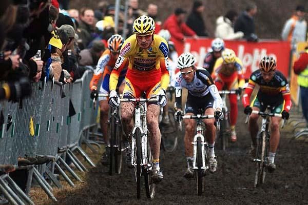 Klaas Vantornout (Sunweb Projob) takes a turn at the front.