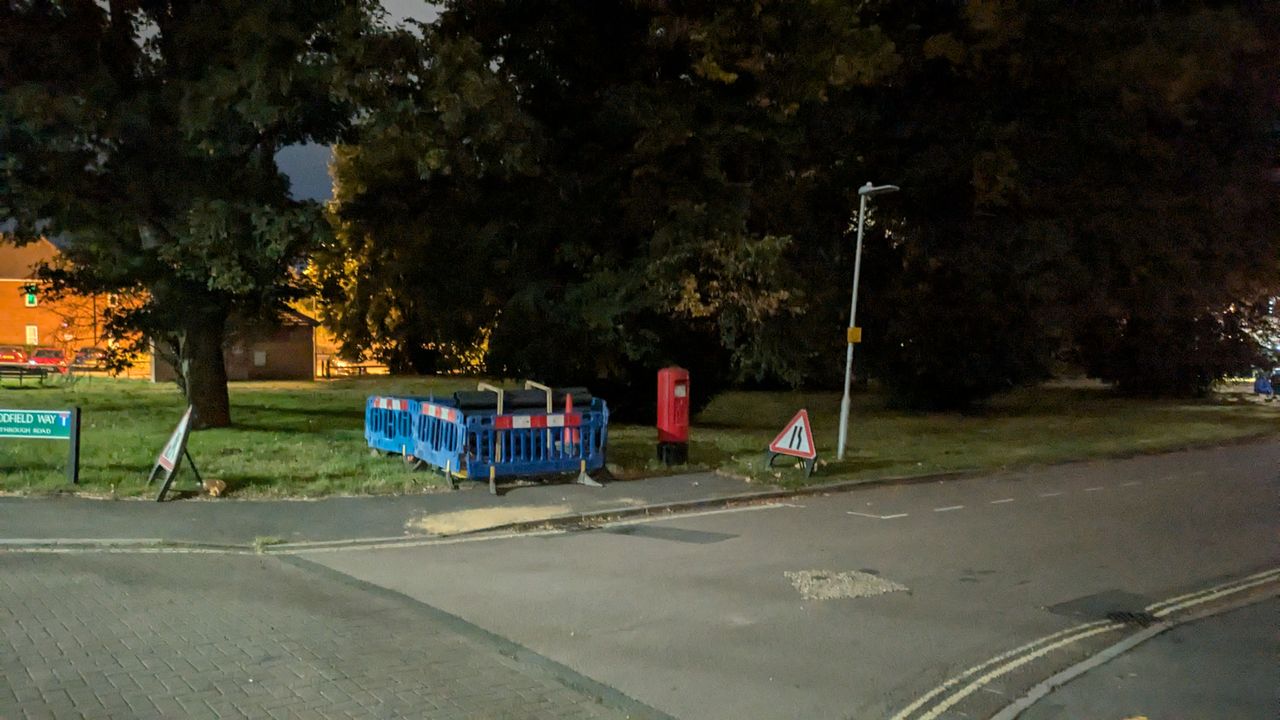 200 photos pixel 9 vs pixel 8a - low light on pixel 8a