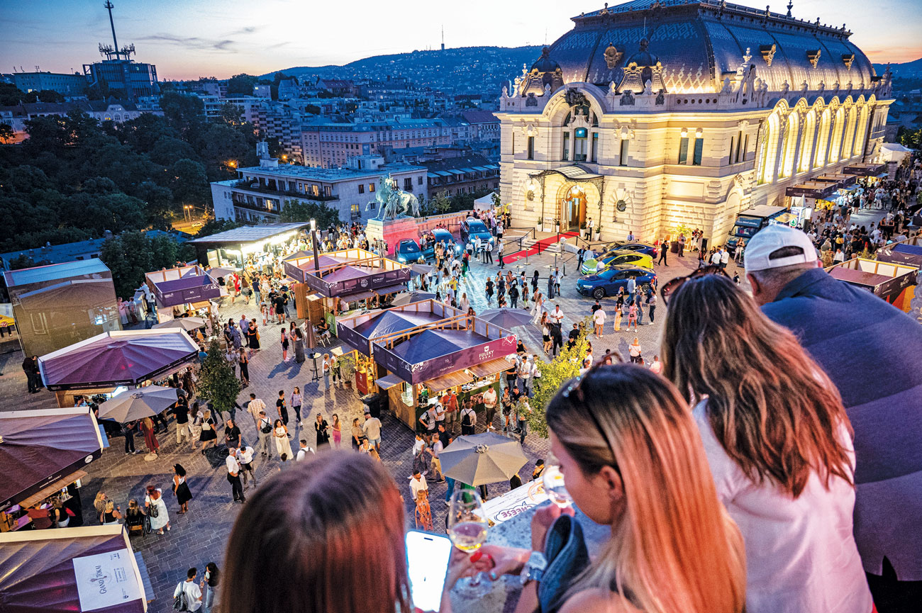 The Borfesztiv&amp;aacute;l outside the newly reconstructed Kir&amp;aacute;lyi Lovarda royal riding hall, completed in 2021