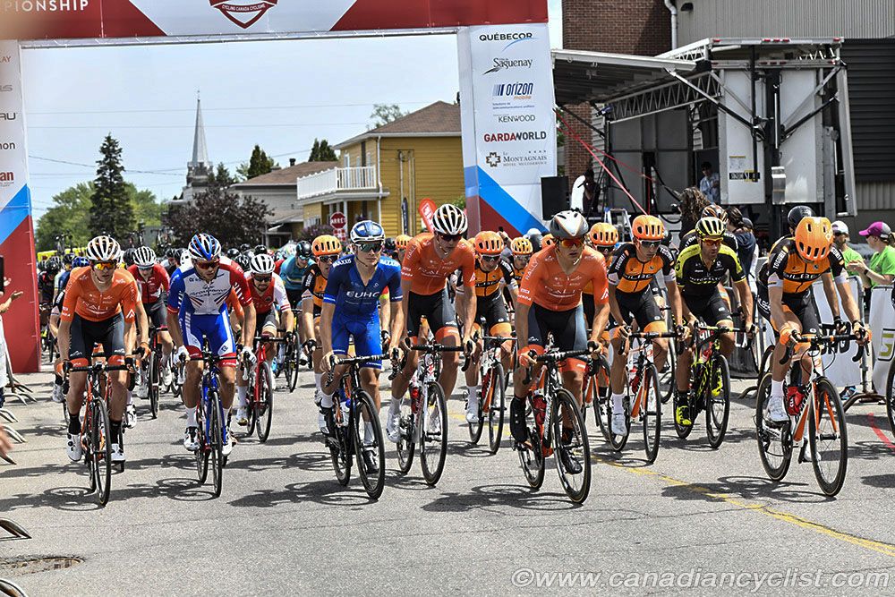 Men start their 181.2 km race