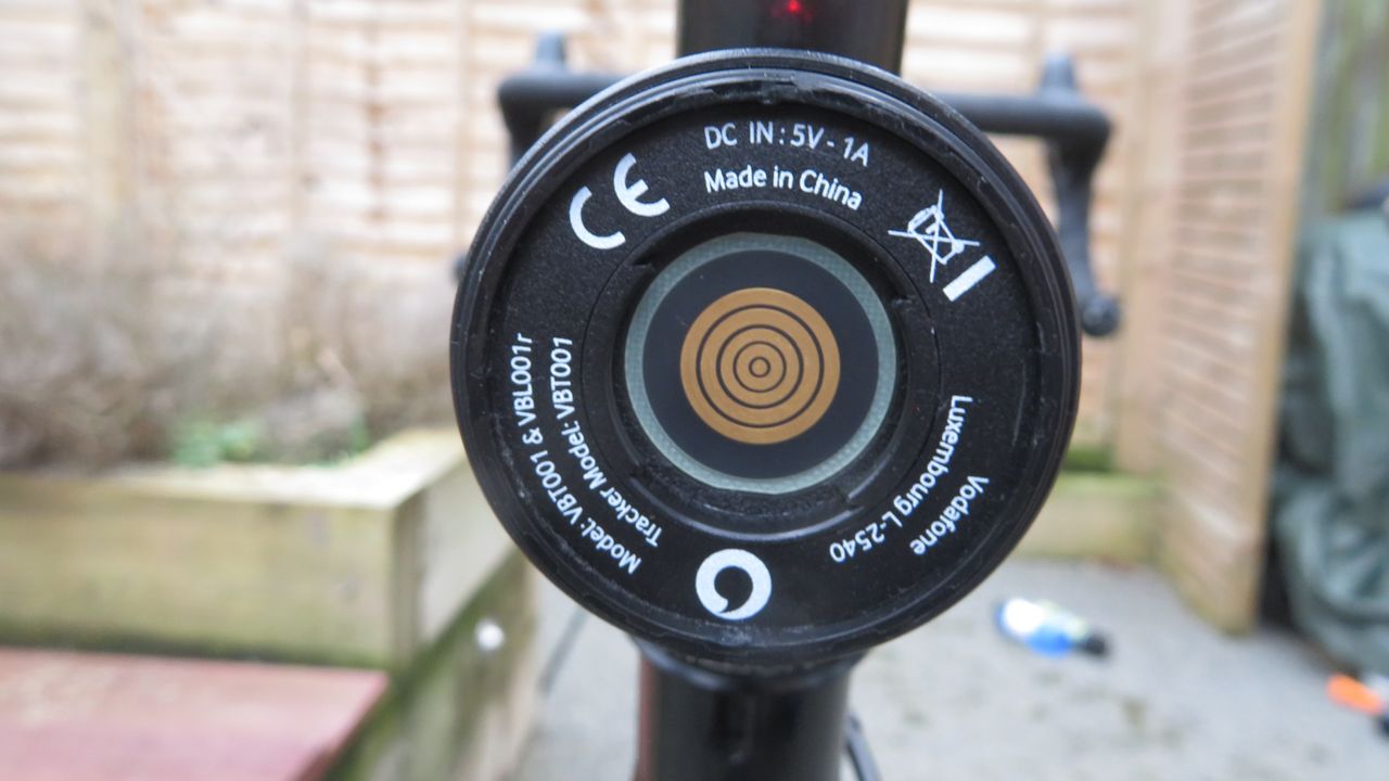 Vodafone curve charging port