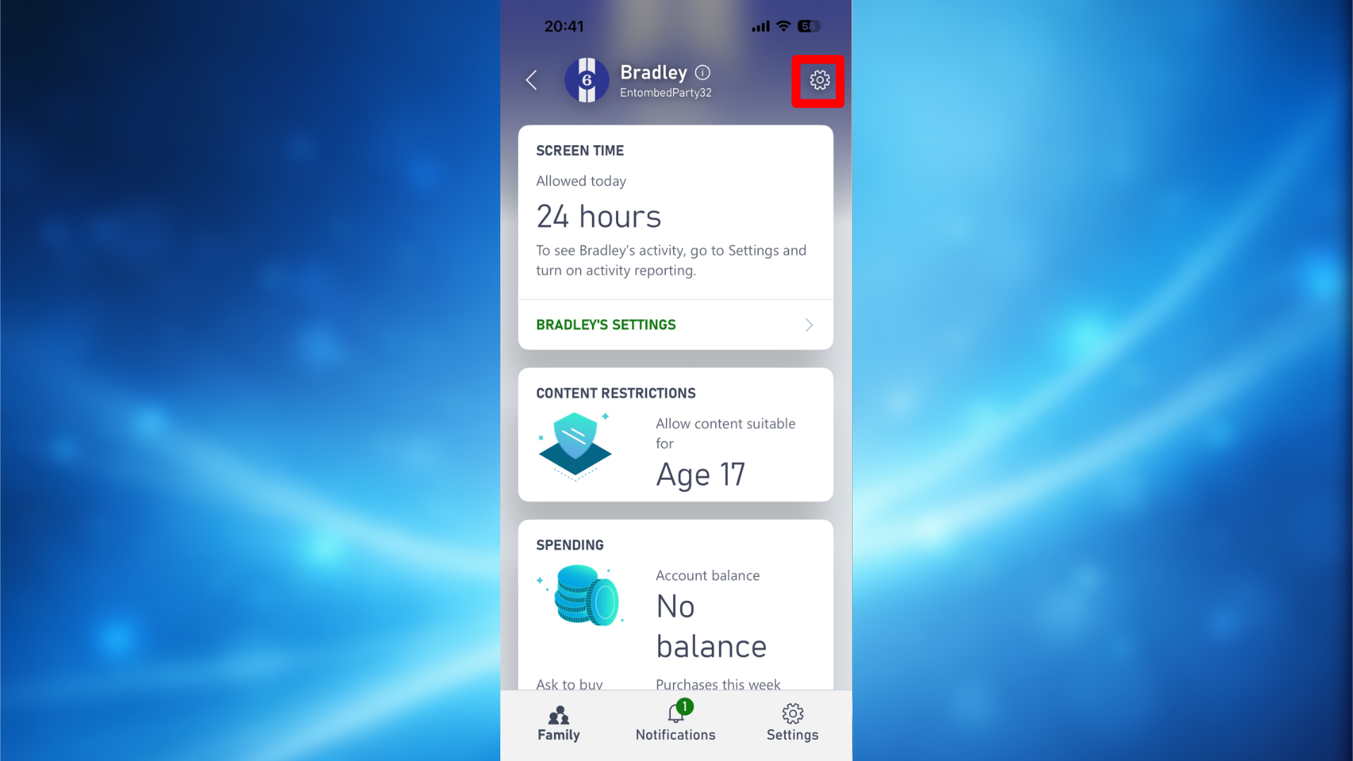 Screenshots of Xbox Family Settings app