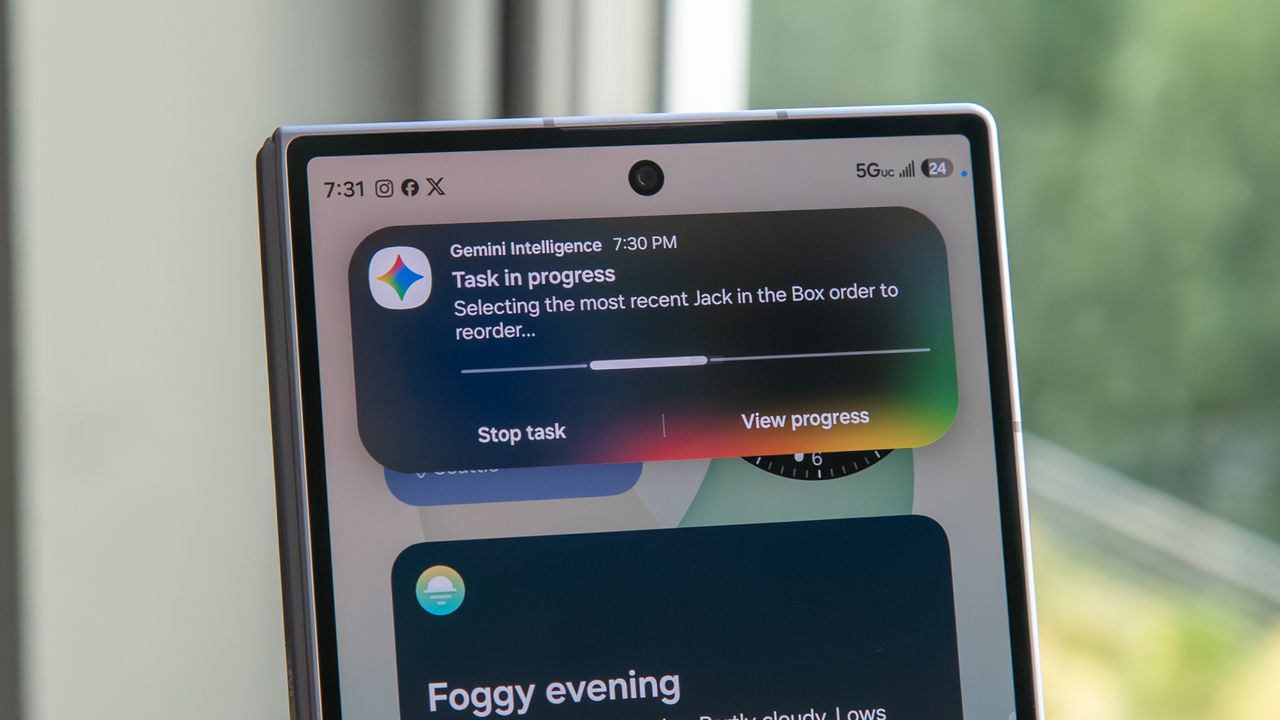 Gemini Intelligence on the Galaxy Z Fold 8