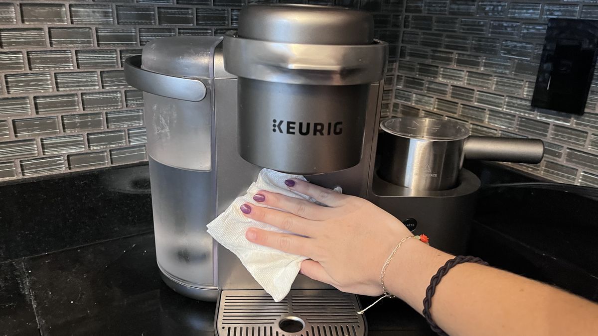 How to clean a Keurig 7 easy steps Top Ten Reviews