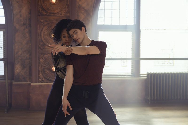 The tiny pretty things cast and who they play your guide marie claire