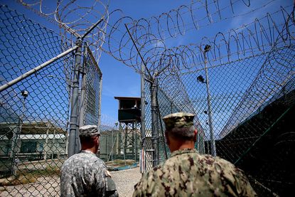U.S. releases four Guantanamo prisoners, sends them home to Afghanistan