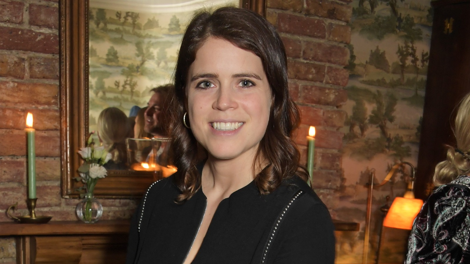 Princess Eugenie new photo of royal baby August to mark his first ...