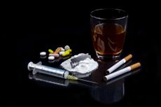 drugs, cocaine, alcohol, heroin, pills