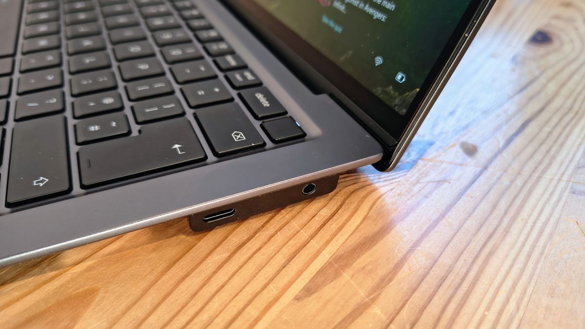 Lenovo ThinkPad X9-14 Aura