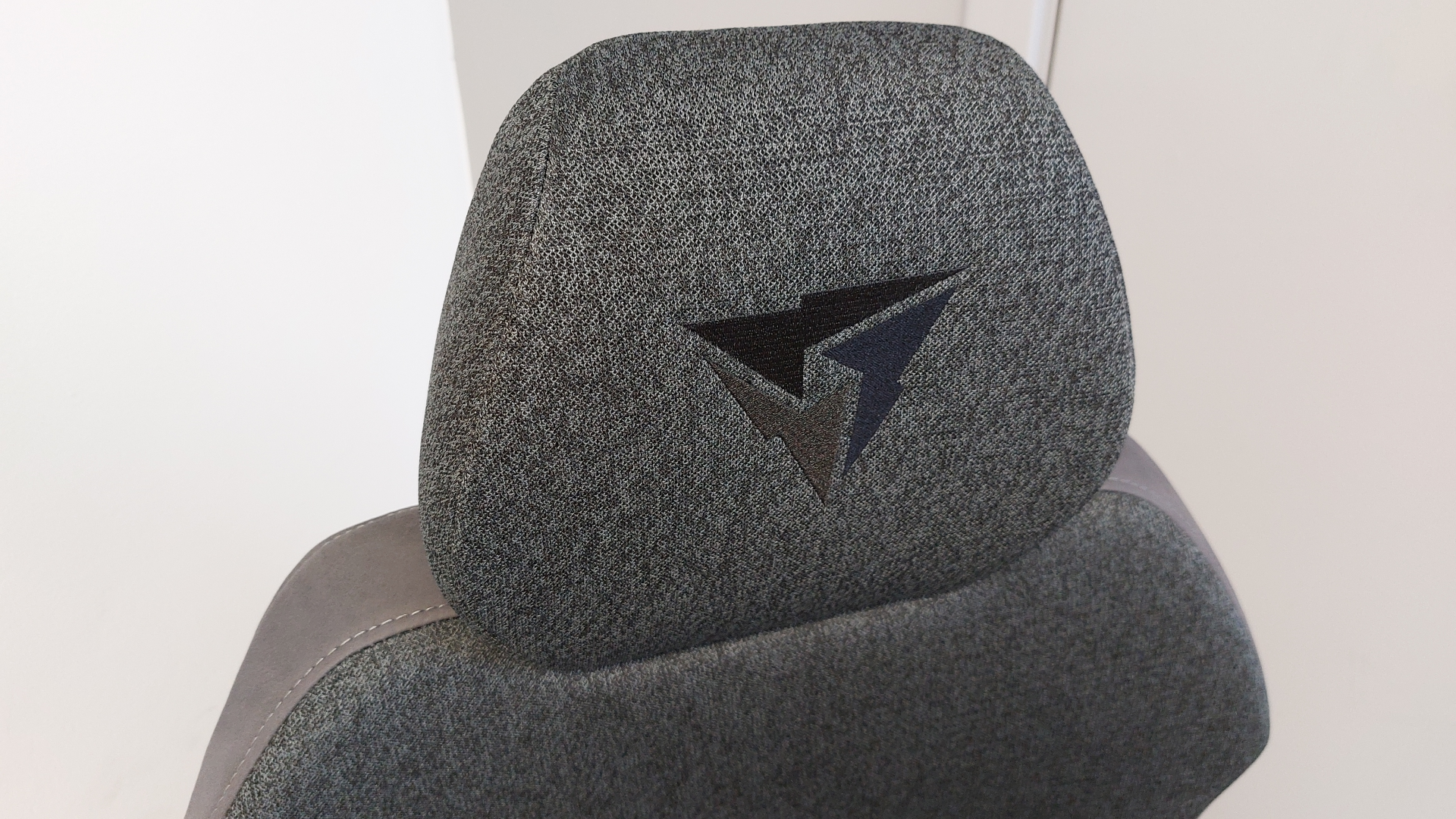 The ThunderX3 Solo 360 Loft Air gaming chair.