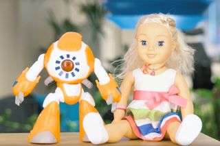 The I-Que robot and My Friend Cayla doll, smart toys with issues. Credit: Norwegian Consumer Council