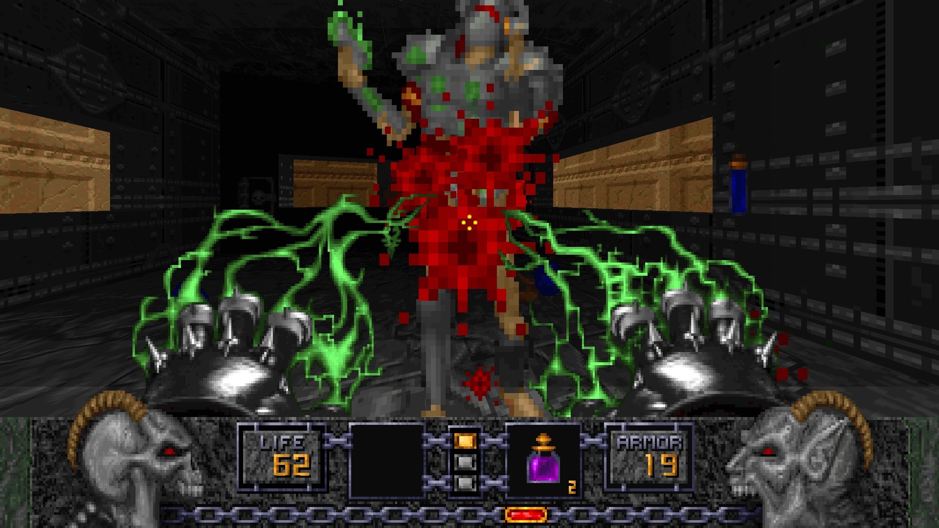 Lightning from Necromancy Gauntlets exploding an enemy in Heretic+Hexen