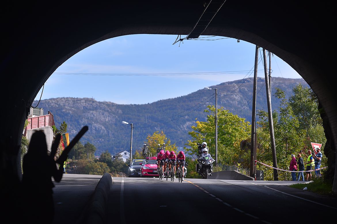 BePink head into the tunnel