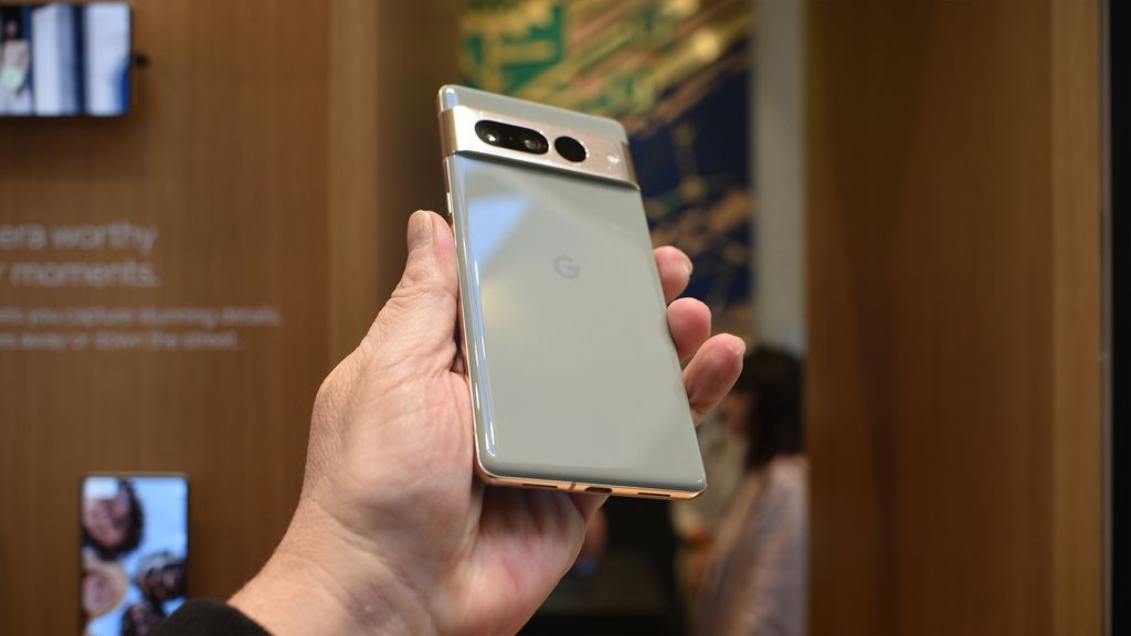 pixel 6 pro vs pixel 7 size