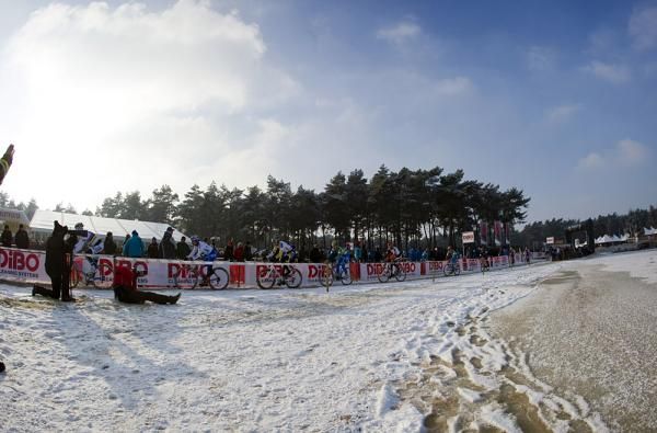 Snow on the course in Lille