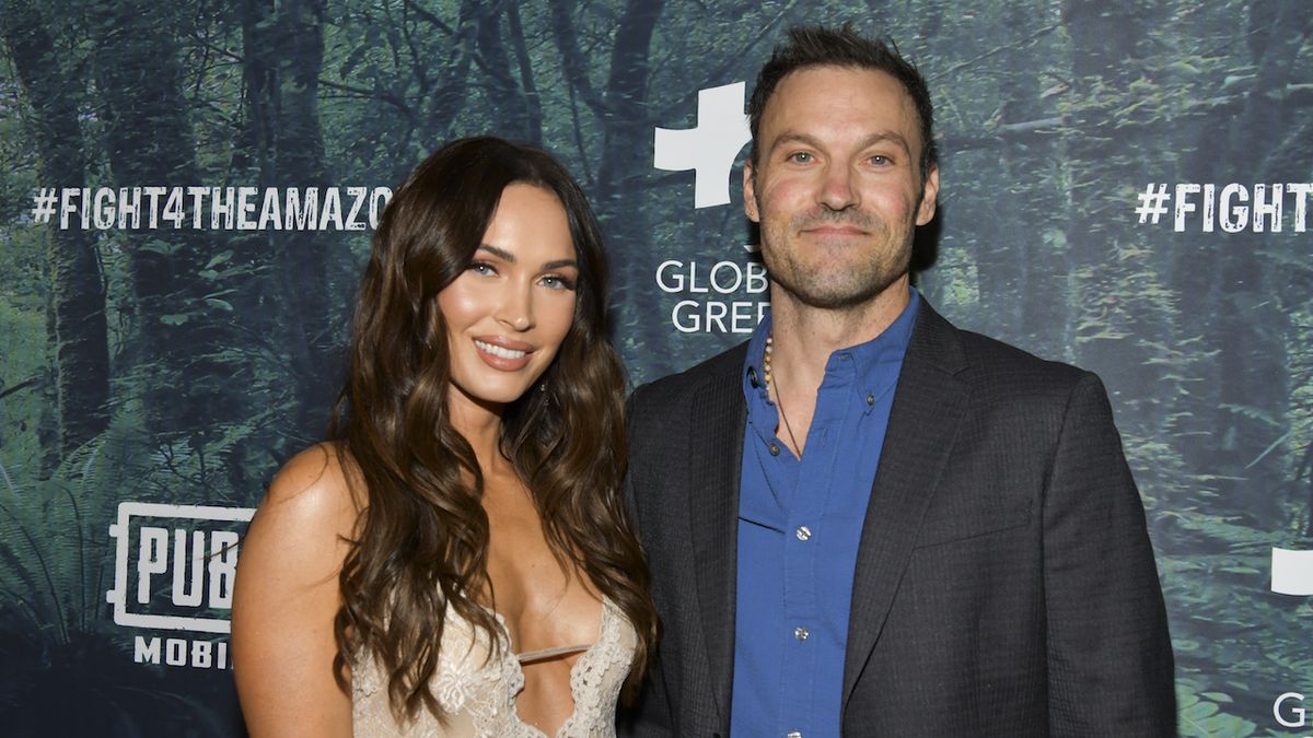 Megan Fox an Brian Austin Green posing together in 2019