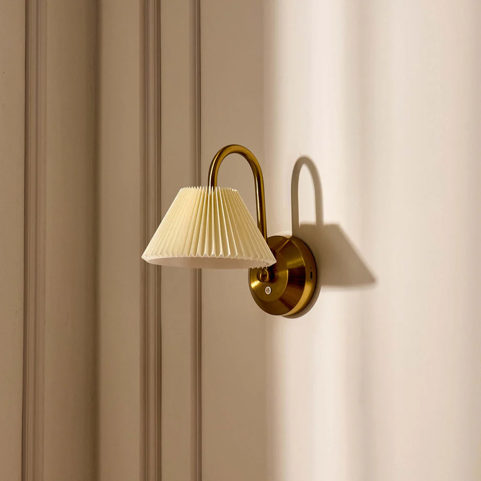 DUSK, Twila Rechargeable Pleated Wall Light