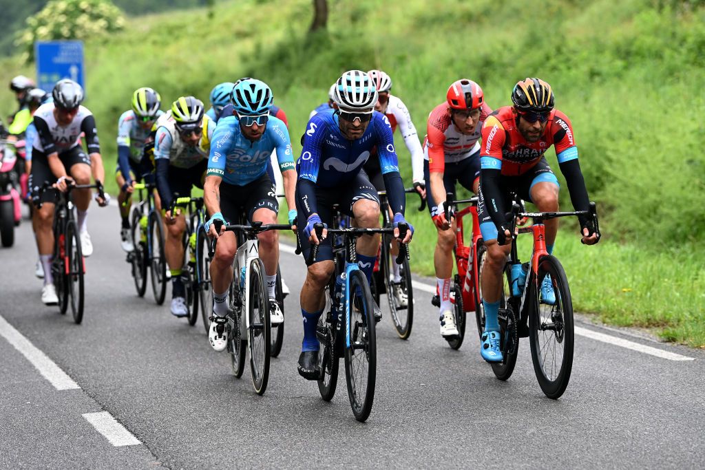 BERGAMO ITALY MAY 21 LR Jos Joaqun Rojas of Spain and Movistar Team and Andrea Pasqualon of Italy and Team Bahrain Victorious compete during the 106th Giro dItalia 2023 Stage 15 a 195km stage from Seregno to Bergamo UCIWT on May 21 2023 in Bergamo Italy Photo by Tim de WaeleGetty Images