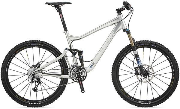 自転車本体 GIANT BOWERY '08 2023 GIANT Bicycles | GRAVIER