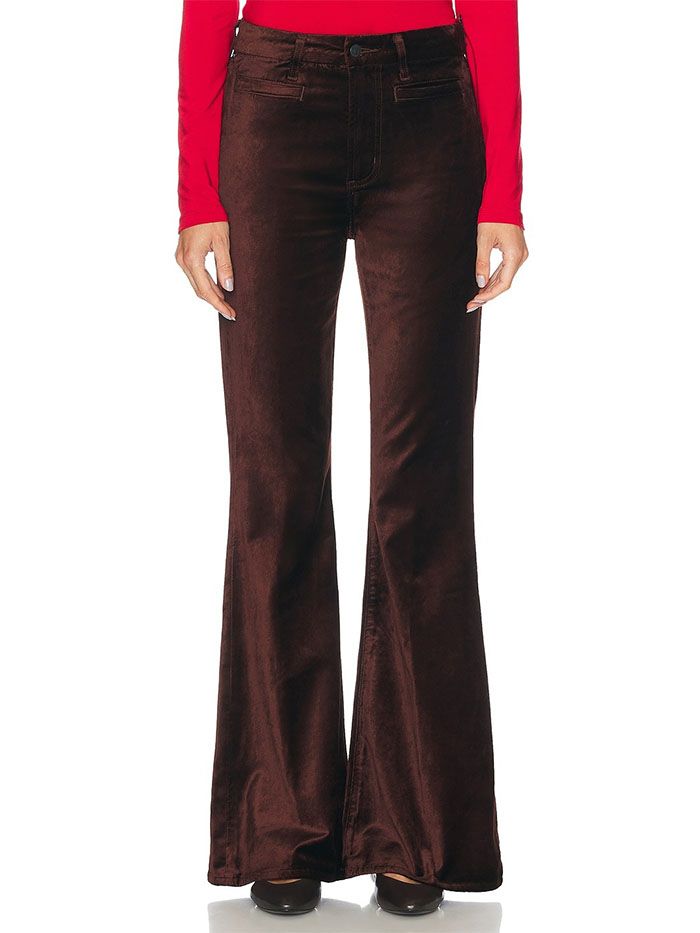 WbZ4VvmehzFNWGYHN9gTQT-320-80 7 人のファッション関係者に、クローゼットの中で最も物議を醸したもの - こぼれたものを教えてもらいました