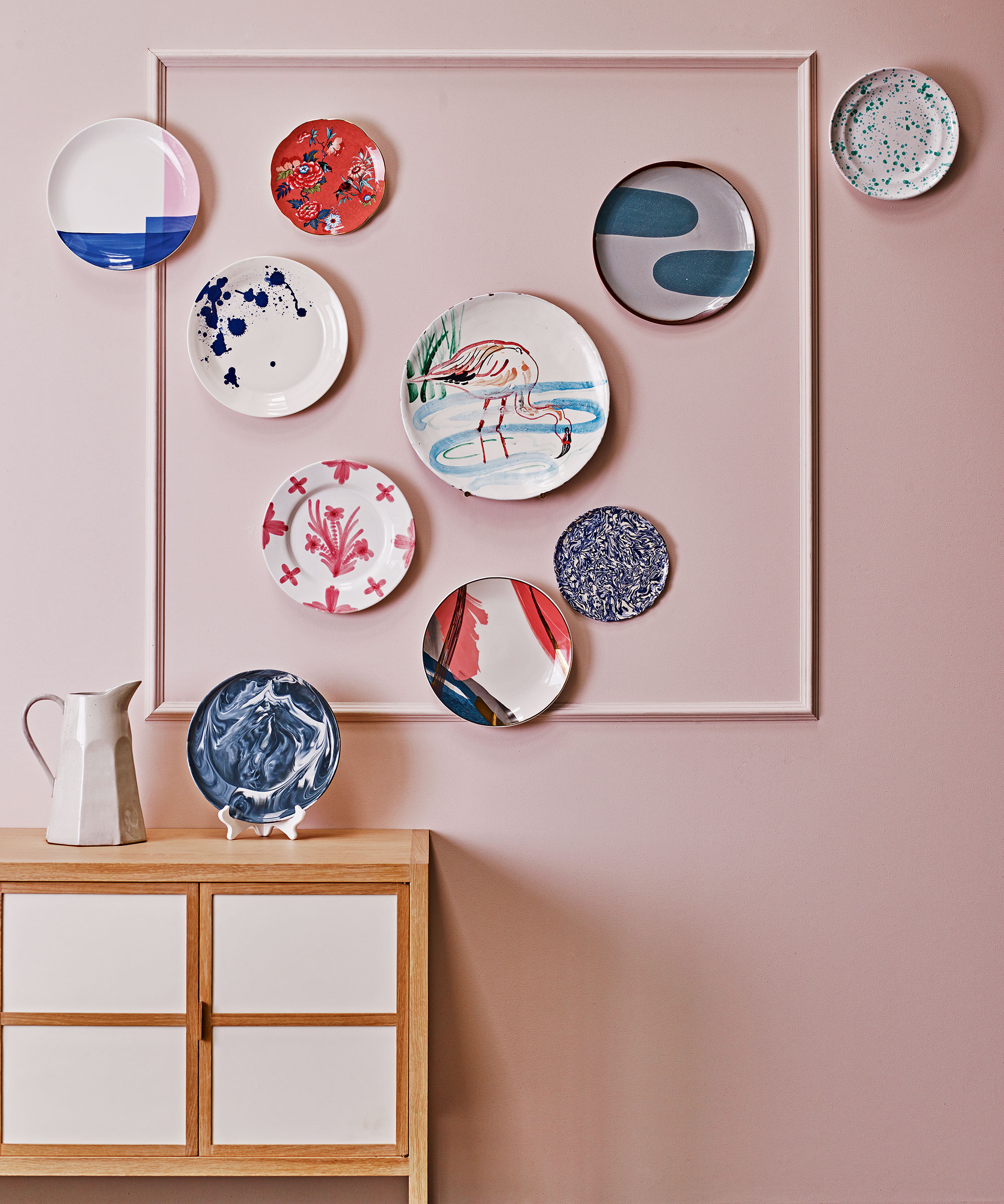 Wall decor ideas with plates