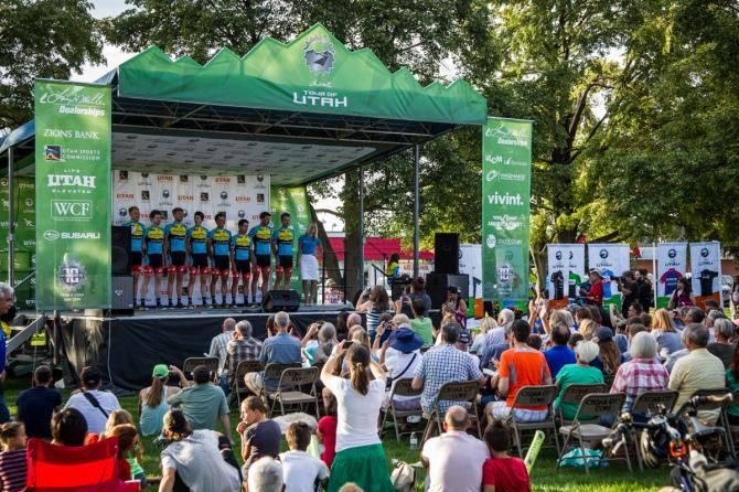 Team SmartStop gets presented to the crowds in Cedar City