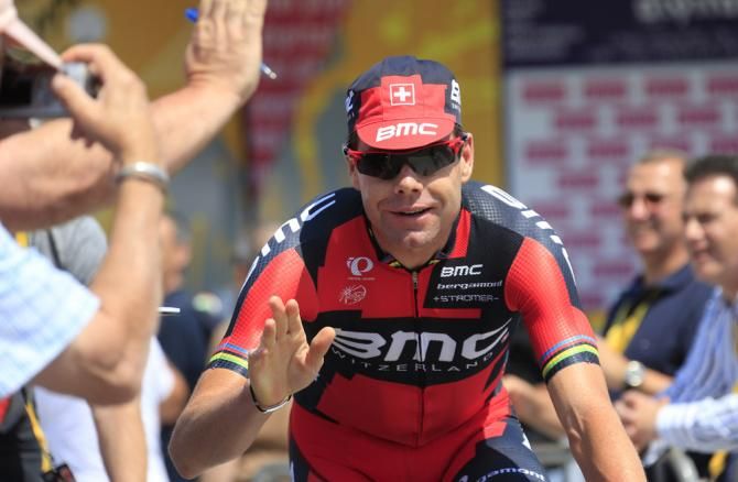 A happy Cadel Evans (BMC) in Tours for the start of stage 13