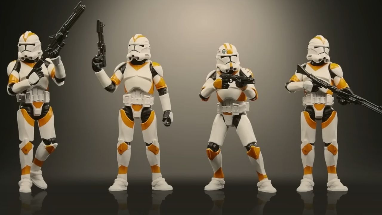 Star Wars The Vintage Collection Phase II Clone Trooper (212th) action figures on a gray background