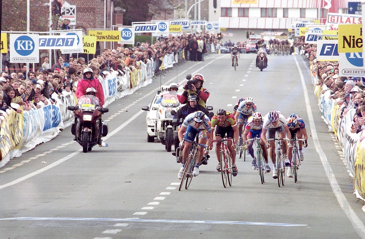 Stefano Zanini wins the sprint for second place in 1998 to make it a one-two for Mapei&ndash;Bricobi