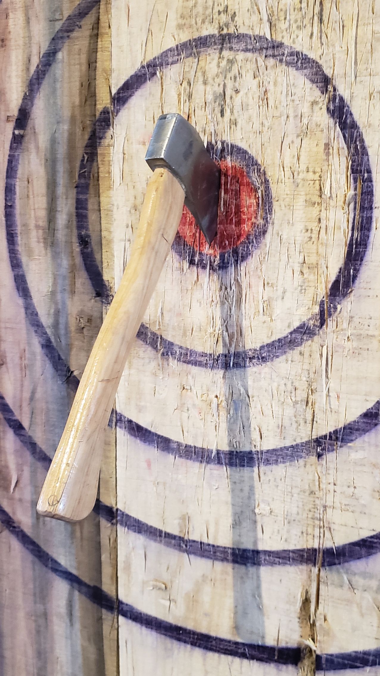 Go Axe-Throwing