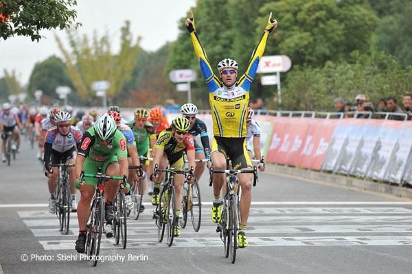 Alois Kankovsky (Dukla Praha) wins stage 2 of the Tour of Taihu Lake.