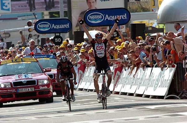 Jens Voigt (CSC) celebrates a big win