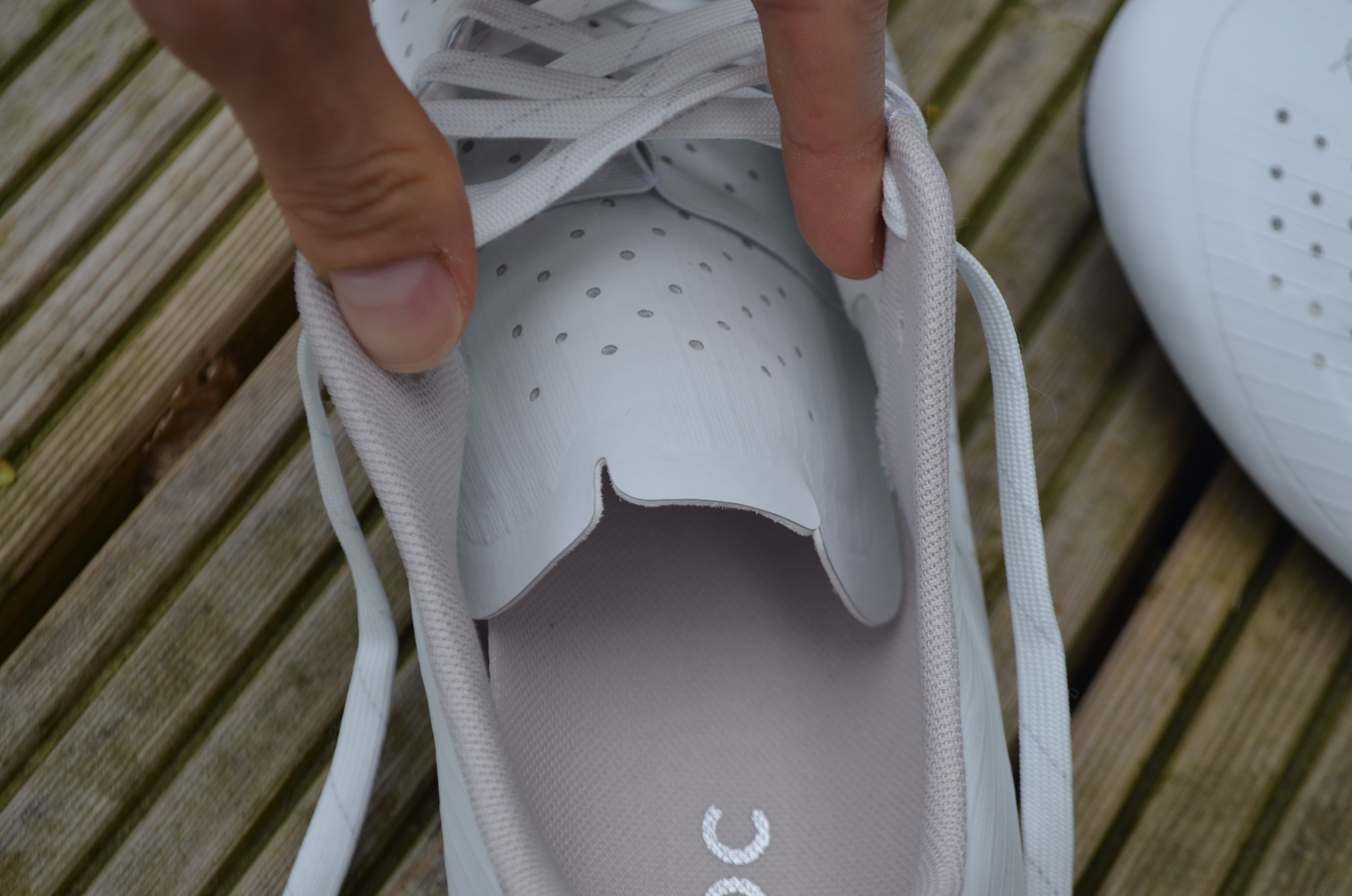QUOC M Pro Lace