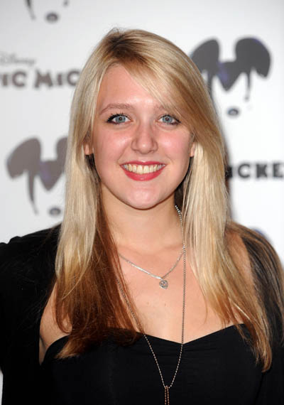 Emily promises more nudity in funnier Inbetweeners