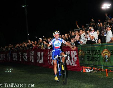 Katerina Nash (Luna Pro Team) rides in alone for the victory.