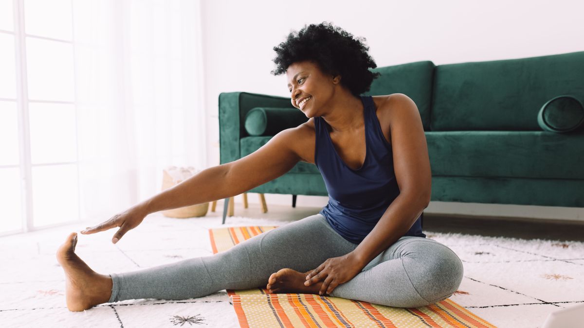 How to improve your flexibility, according to physiotherapists