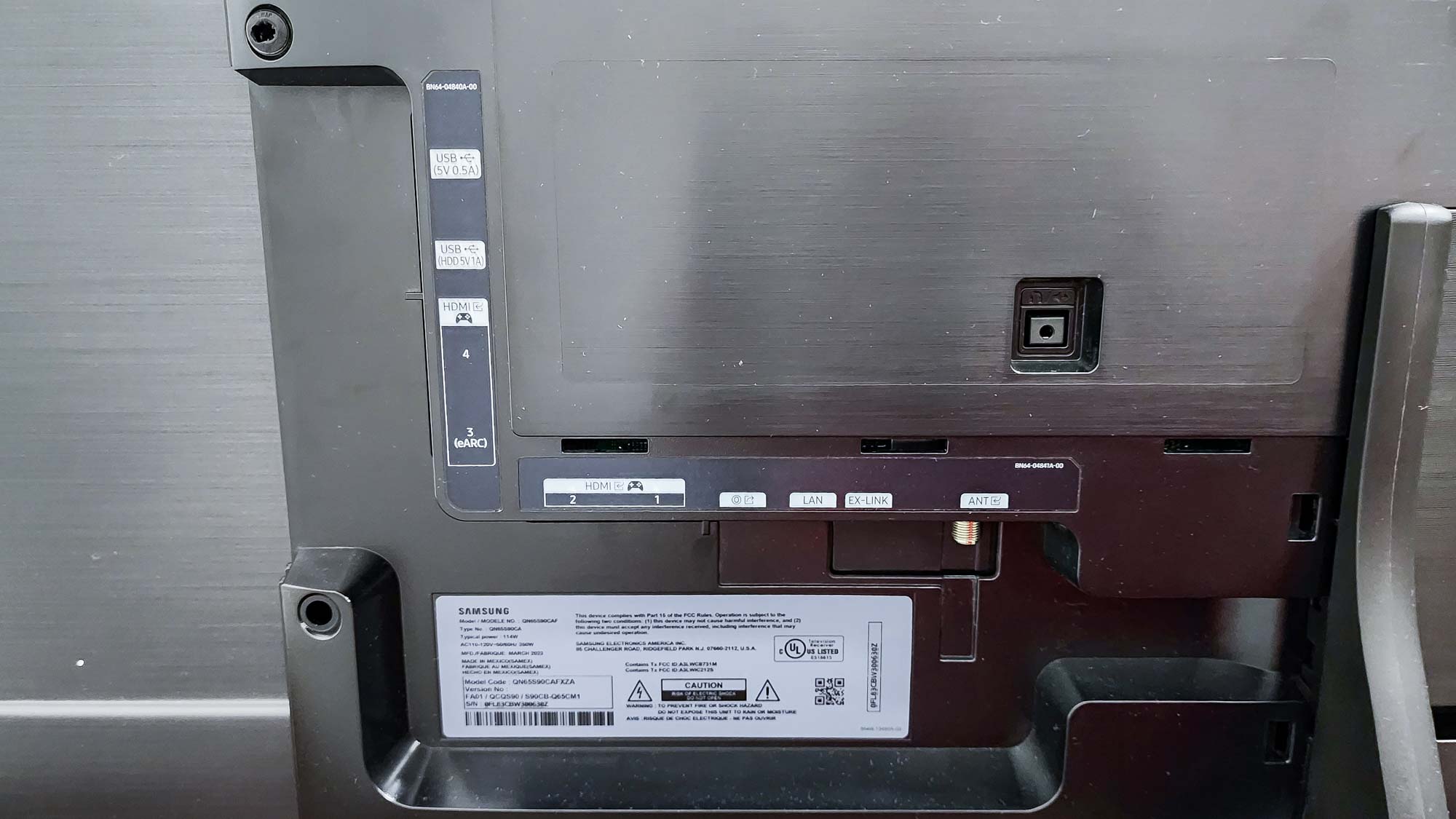 Samsung OLED S90C ports